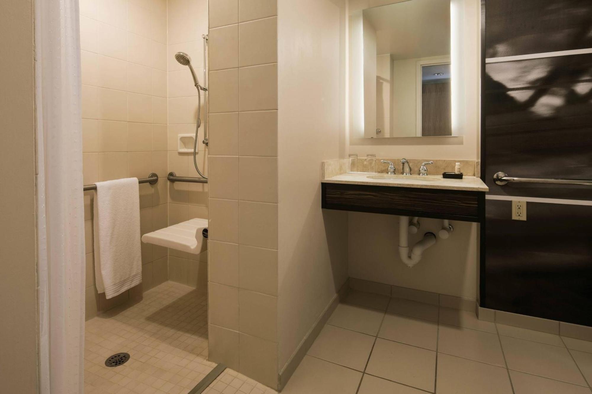 Renaissance Atlanta Waverly Hotel & Convention Center Smyrna Eksteriør billede